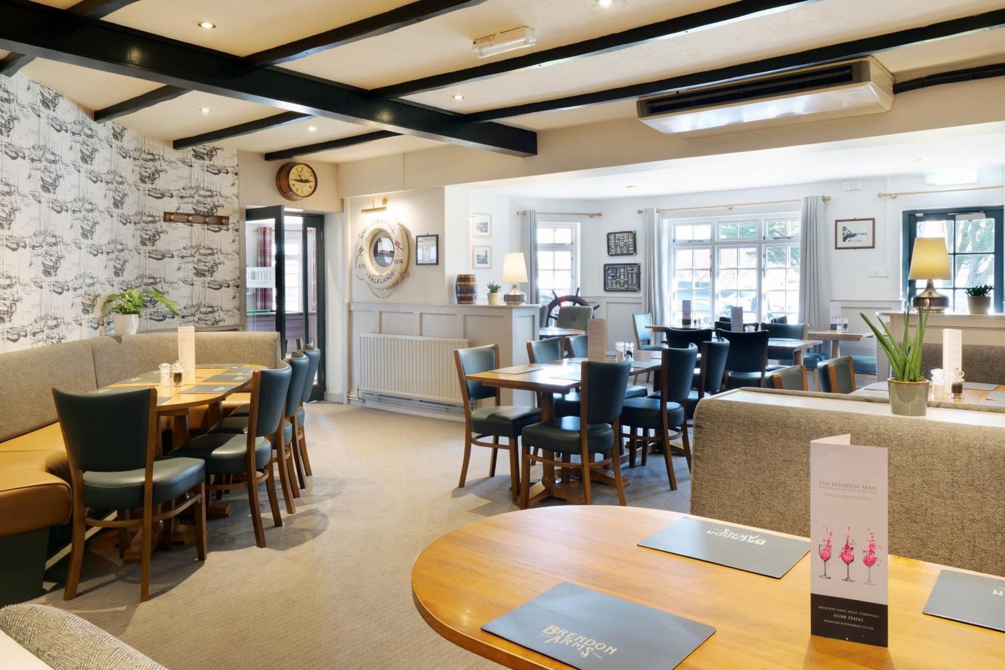 Guest house Brendon Arms 3*