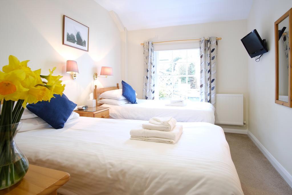 Brendon Arms Guest house